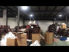 Oficina de produção de cobertura de PC para luz de jardim LED