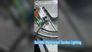 Luz de jardim LED IP66 à prova d'água em alumínio fundido com 5 anos de garantia.